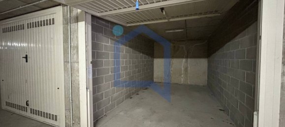 Garaje en Pozzo d'Adda, Italy 15 m² No. 301403 5