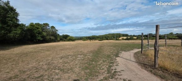 Земельный участок 58869м² в Ле Блан, Франция № 304947 2