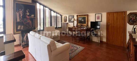 3 Schlafzimmer Penthouse in Reggio Emilia, Italy, Nr. 348787 24