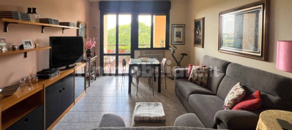3 Schlafzimmer Penthouse in Reggio Emilia, Italy, Nr. 348787 4