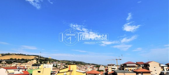 6 rooms Penthouse in Porto San Giorgio, Italy No. 173260 11