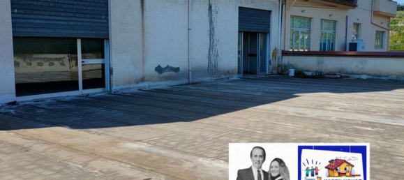 648m² Commercial property in Giarre, Italy No. 136276 10