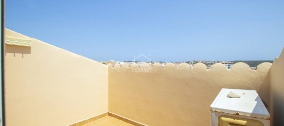 Apartamento T2 em Es Castell, Spain N.º 5580 18