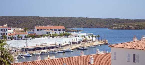 Apartamento T2 em Es Castell, Spain N.º 5580 19