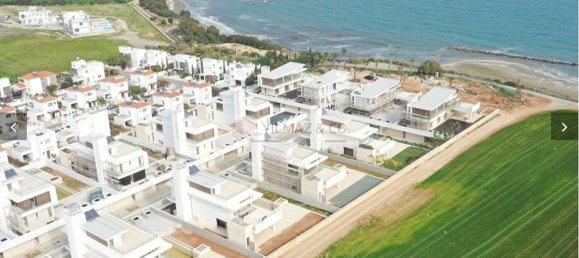 4 rooms Villa in Larnaca, Cyprus No. 23745 2