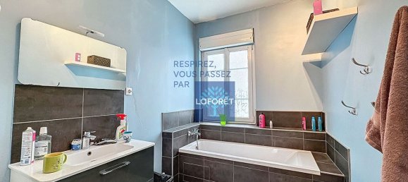 Casa de 4 dormitorios en Thennes, France No. 77356 12