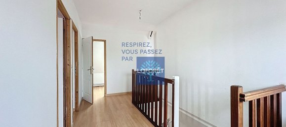 Casa de 4 dormitorios en Thennes, France No. 77356 7