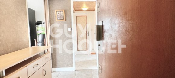 2 bedrooms Apartment in Massy, France No. 166224 6