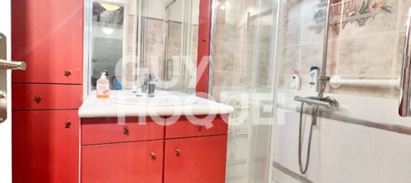 2 bedrooms Apartment in Massy, France No. 166224 8