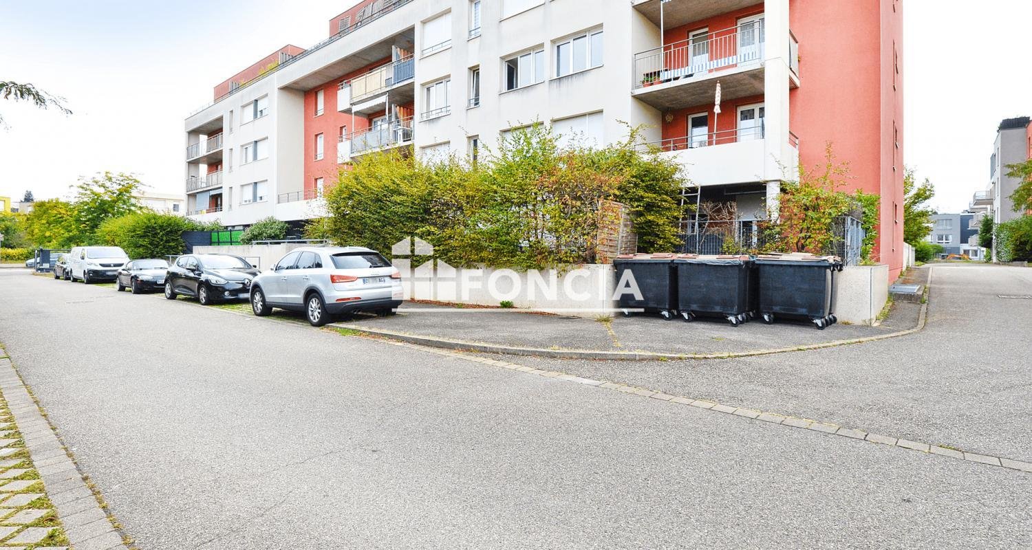 2 bedrooms Apartment in Pfastatt, France No. 250212