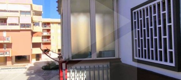 4 rooms Apartment in Bari, Italy No. 23745 21