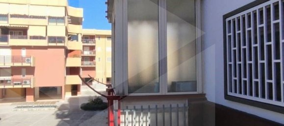 4 rooms Apartment in Bari, Italy No. 23745 27