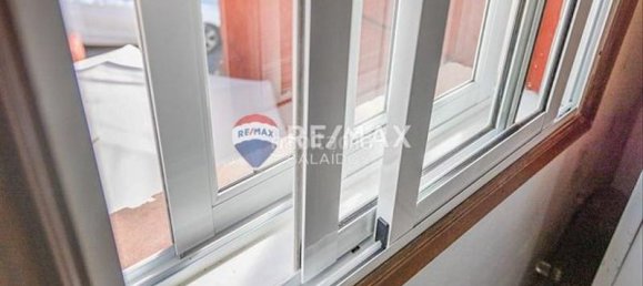 Apartamento de 3 dormitorios en Vigo, Spain No. 184133 17