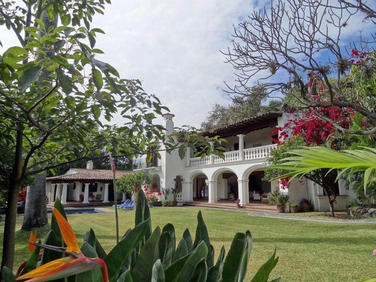 Дом с 7 спальнями в Морелос, Мексика № 166903