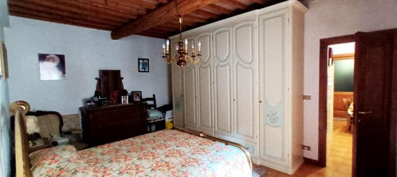 Studio in Cetona, Italy No. 1521 2