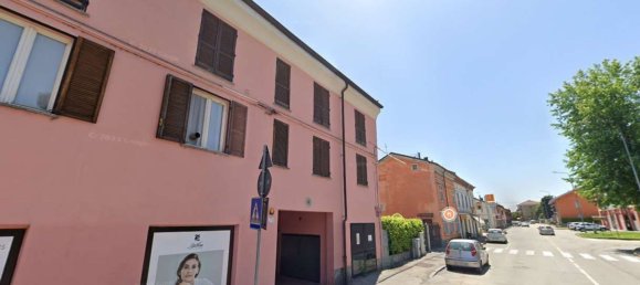 7 rooms House in Asti, Italy No. 227135 19