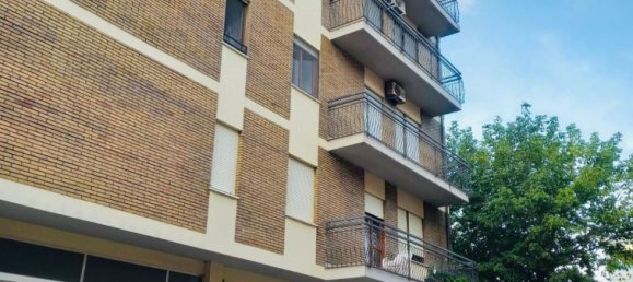 4 bedrooms Apartment in Cattolica, Italy No. 374882 2