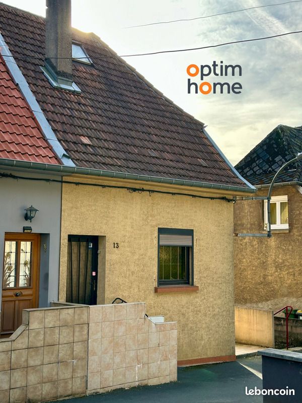 Casa de 3 dormitorios en Algrange, France No. 235222