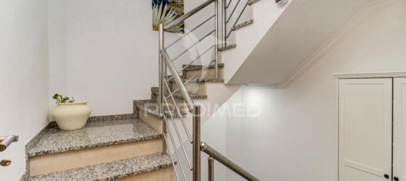 5 bedrooms House in Vialonga, Portugal No. 123887 17