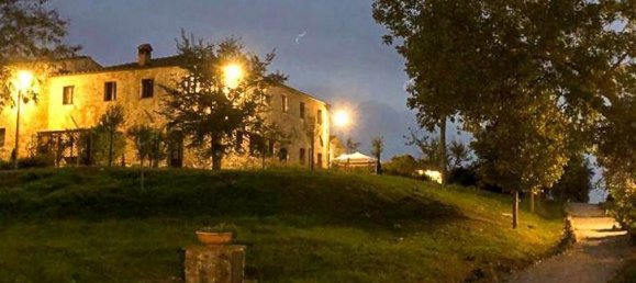 2 غرف نوم منزل في Asciano, Italy رقم 1456 5