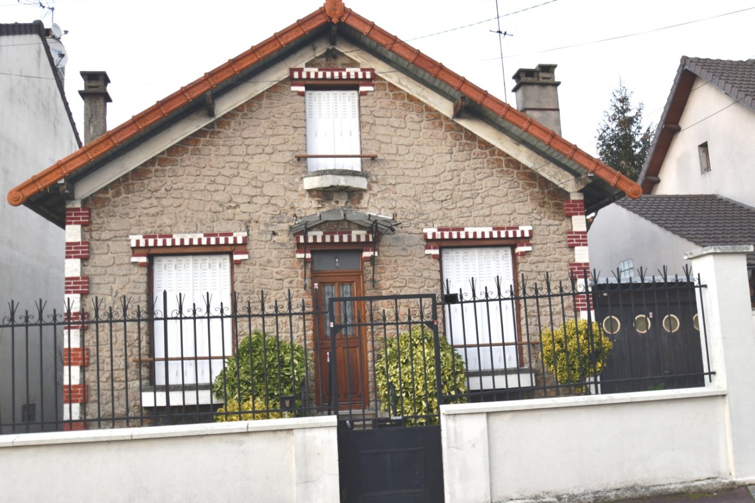3 bedrooms Villa in Livry-Gargan, France No. 181464