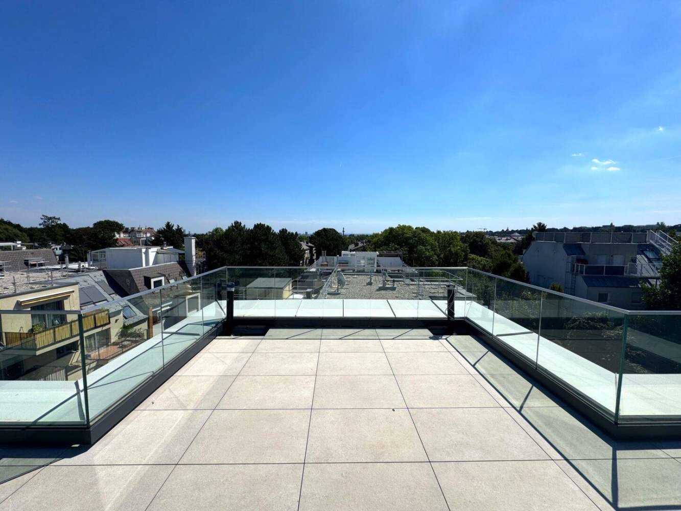 14-Zimmer Villa in Döbling, Austria, Nr. 232877