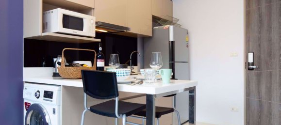 Кондоминиум  с 1 спальней в Клонг Тоэй, Таиланд № 10186 9