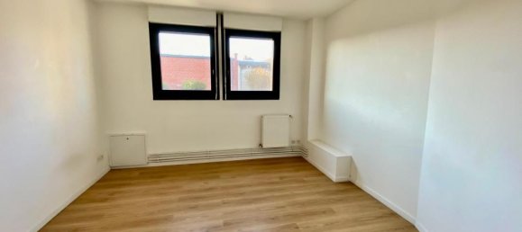 3 bedrooms Apartment in Valenciennes, France No. 40137 13