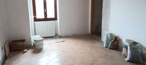 Casa de 9 habitaciónes en Castelletto Molina, Italy No. 39882 17