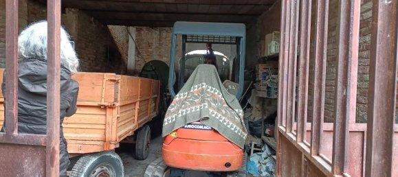 Casa de 9 habitaciónes en Castelletto Molina, Italy No. 39882 35