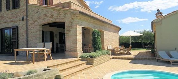 10 bedrooms Villa in Barbara, Italy No. 331551 2