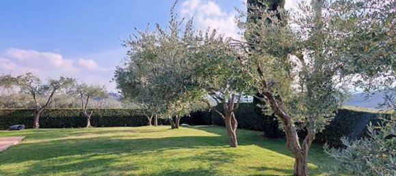 10 bedrooms Villa in Barbara, Italy No. 331551 9