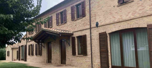 10 bedrooms Villa in Barbara, Italy No. 331551 3