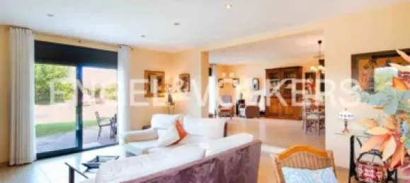 Дом с 8 спальнями в Герона, Испания № 236093 6