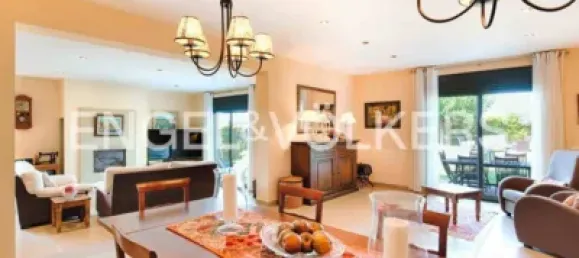 Дом с 8 спальнями в Герона, Испания № 236093 10