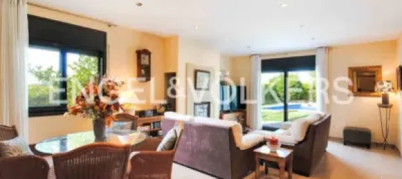 Дом с 8 спальнями в Герона, Испания № 236093 7