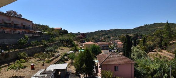 6 rooms Apartment in Imperia, Italy No. 306345 18