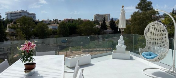 Villa de 4 dormitorios en Fuengirola, Spain No. 45533 9