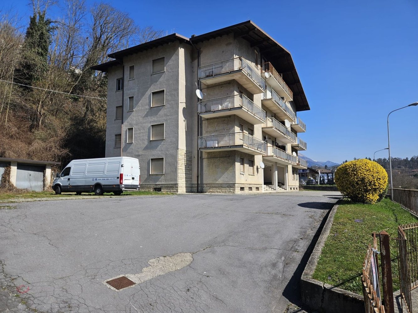 Здание 1980м² в Парре, Италия № 13861