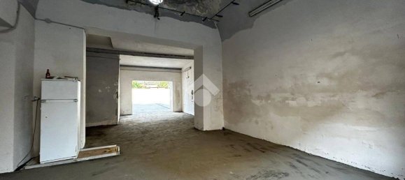 13m² Parking in Naples, Italy No. 5527 8