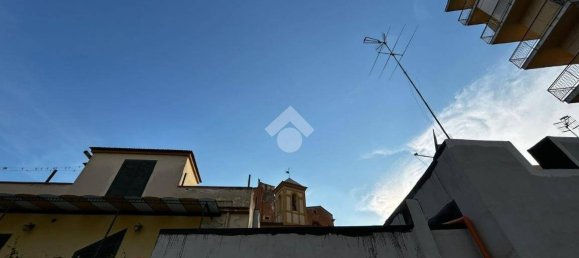 13m² Parking in Naples, Italy No. 5527 11