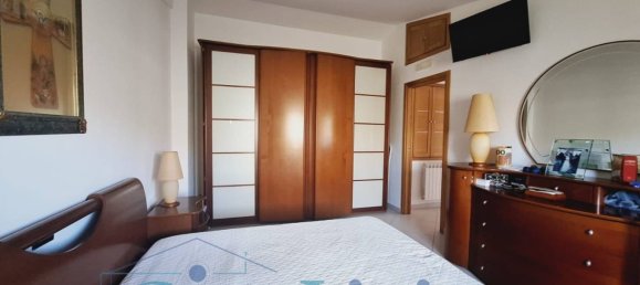 Вилла с 6 спальнями в Монреале, Италия № 302041 16