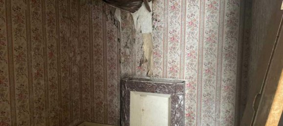 3 bedrooms House in Calvados, France No. 202989 2