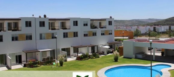 3 bedrooms House in Queretaro, Mexico No. 148497 2