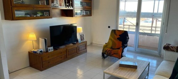 Квартира с 4 комнатами в Кашина, Италия № 261370 10