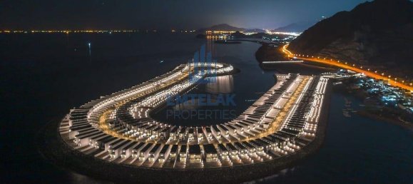 Вилла с 4 спальнями в Sharm, ОАЭ № 12572 18