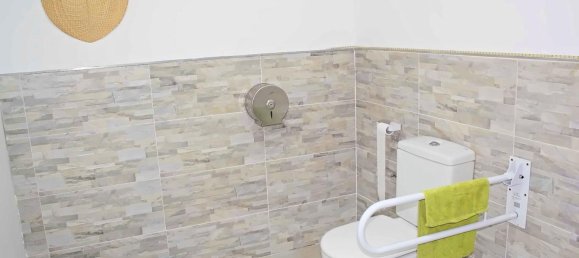 Propriété commerciale à Ferrol, Spain 143m² No. 59259 19