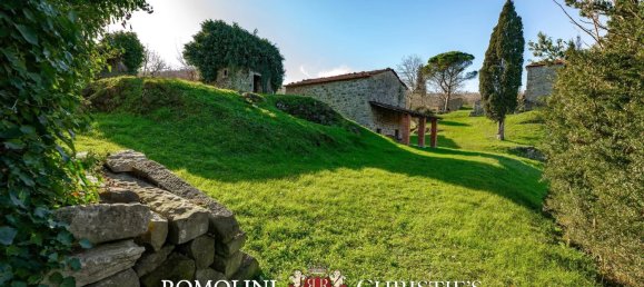 35 bedrooms House in Talla, Italy No. 276798 24