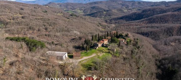 35 bedrooms House in Talla, Italy No. 276798 6