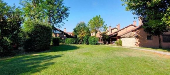 1 bedroom Apartment in Porto Viro, Italy No. 60206 21